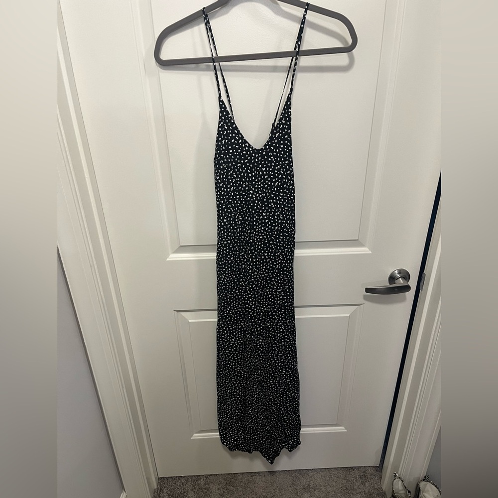 Black and White Old Navy leopard print dress
